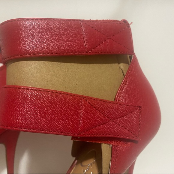 🌸🌸NEW Red Ankle Strap Heels - 8.5m 🌸🌸🌸 - Picture 3 of 4